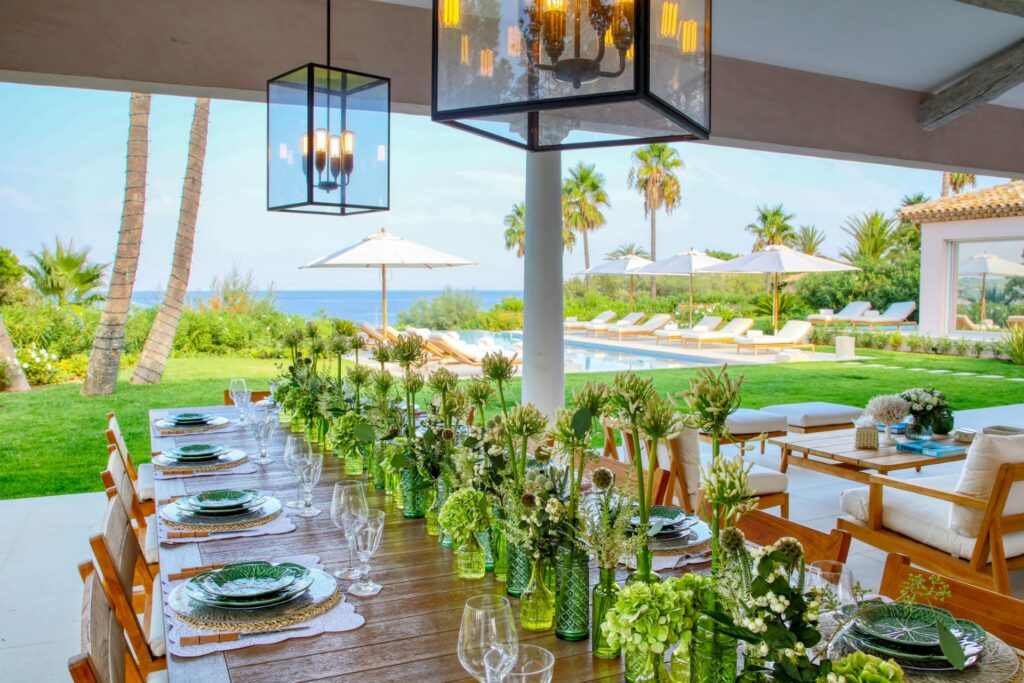Luxury rental Retreats and villas by V1 retreats Pampleonne beach Saint Tropez
